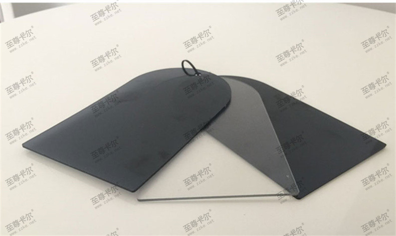 耐力板雨棚多少錢一個(gè)平方.jpg